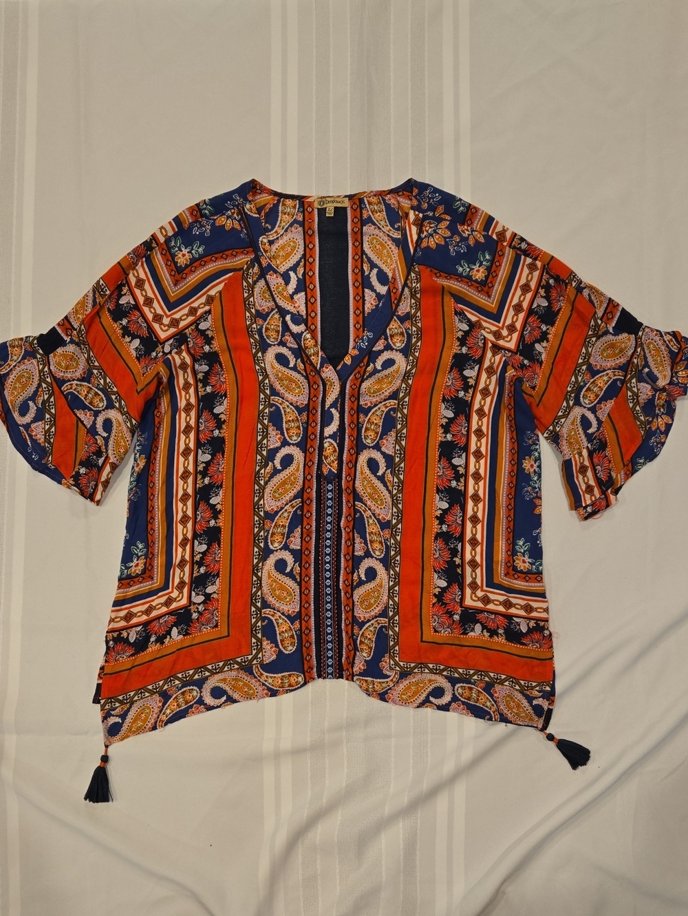 Democracy Navy and Orange Paisley-Print V-Neck Top